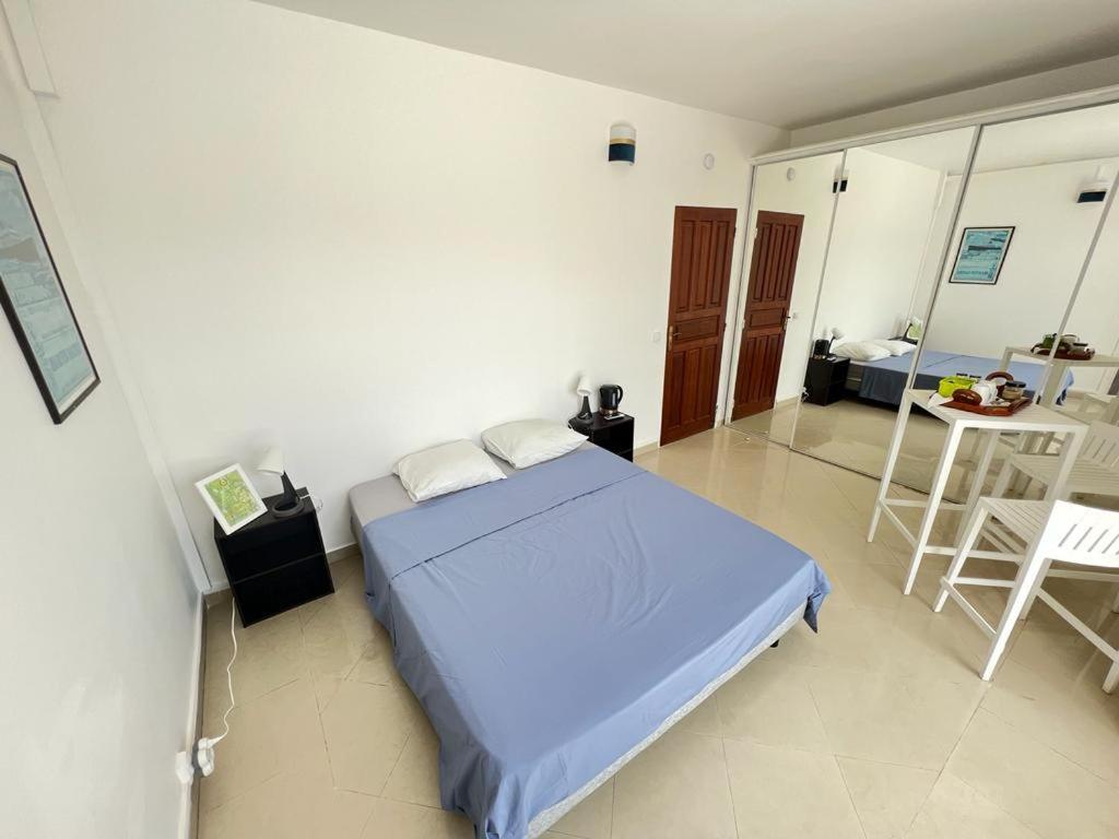 Pelikan Chambres D'Hotes Pointe-à-Pitre Exteriör bild